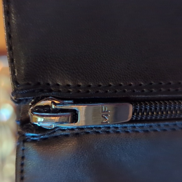 NWT Beautiful Marc Fisher Rublia Classic High Heeled Black Boots. sz 9 - Picture 9 of 15